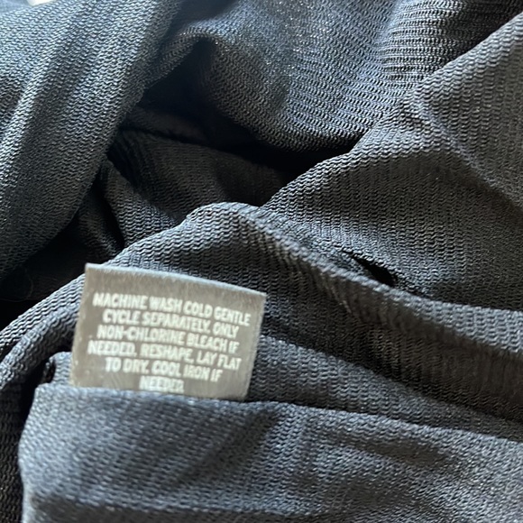 Semantics faux wrap top - Picture 6 of 8